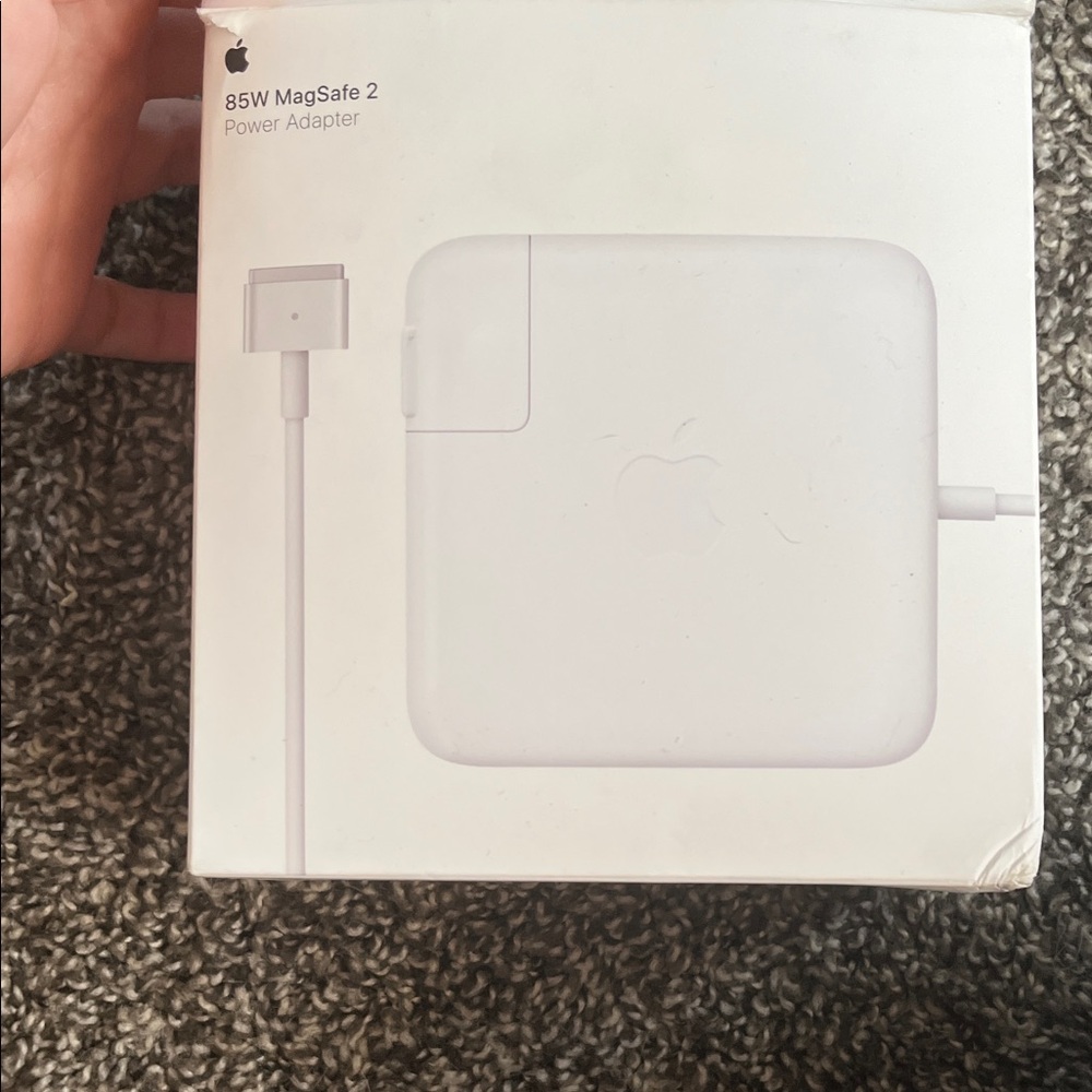 Apple White Power Adapter